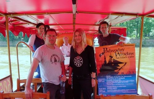 ’’FLAGI SZTUKI’’ Podwodny Wrocław ’’FLAGI SZTUKI’’ Podwodny Wrocław