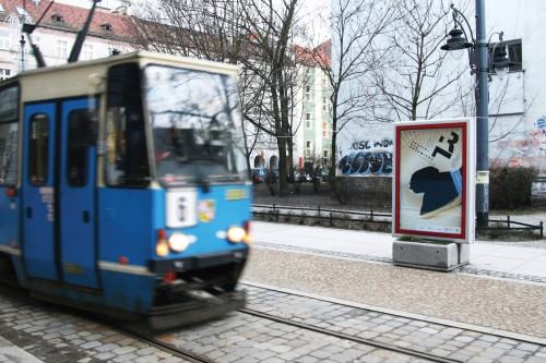 Artur Skowroński, Plakat do wystawy Grafiki dla Różewicza, zleceniodawca: Galeria „Szewska Pasja”, 2011