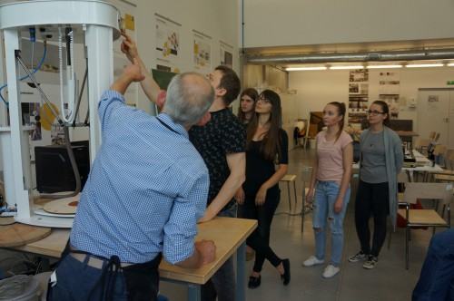 88870645.jpg Warsztaty druku 3D prowadzonych przez J. Keep’a  fot. R. Bonter-Jędrzejewska