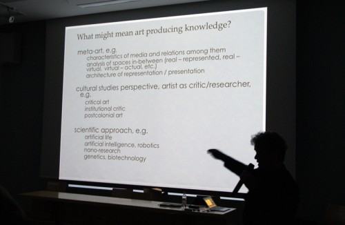 92163616.jpg Prof. R. W. Kluszczyński gościem Katedry Sztuki Mediów ASP we Wrocławiu, 2012