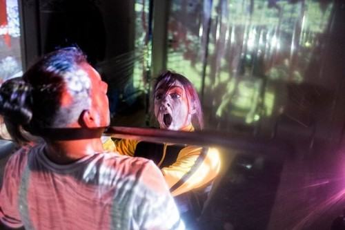 Doktorantka Katedry Scenografii Agnieszka Aleksiejczuk jest autorką scenografii do spektaklu Enterorestes.