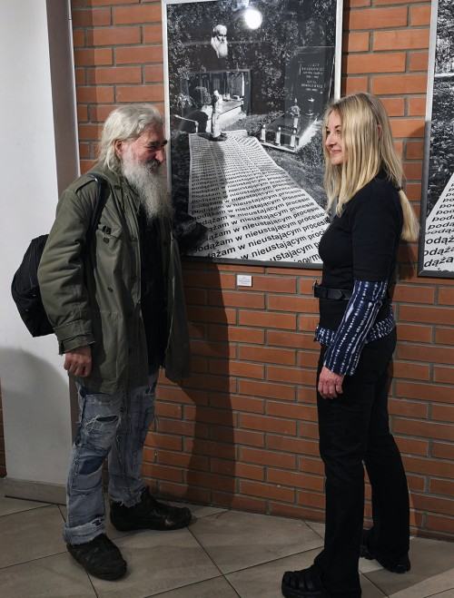 Małgorzata Kazimierczak, GDZIE JEST TO MIEJSCE? Relacja