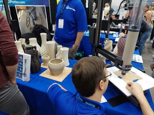 Resources Hall, stoisko 3D print - Duke Energy Convention Center NCECA 2023, zdj. Adam Abel