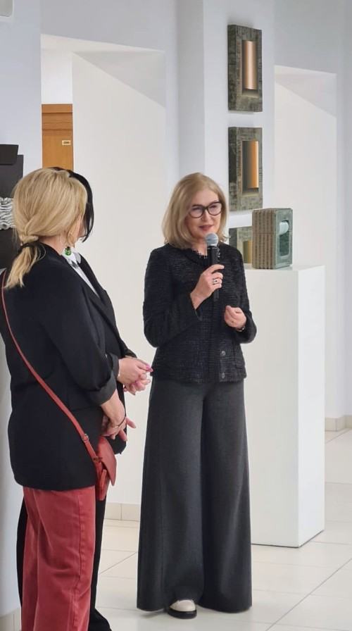 Katarzyna Koczyńska-Kielan, Ewa Zawadzka: Ontologie formy