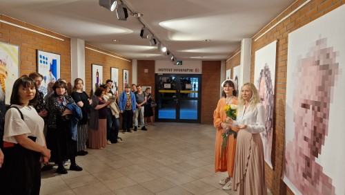 Otwarcie wystawy fotografii inscenizowanej pt. "Dwie drogi" Ewy Martyniszyn i Aliny Kindiak