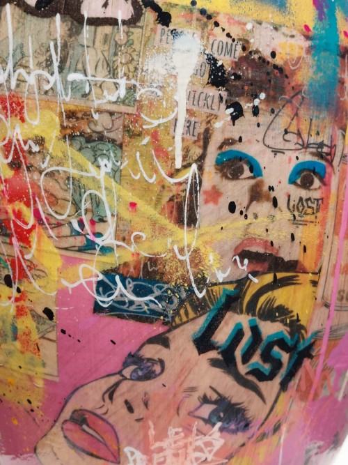 Heather Cornelius "Let's Pretend We Are Angels"(detal) - 2023 NCECA Annual - I Contain Multitudes / Weston Art Gallery, zdj. Adam Abel