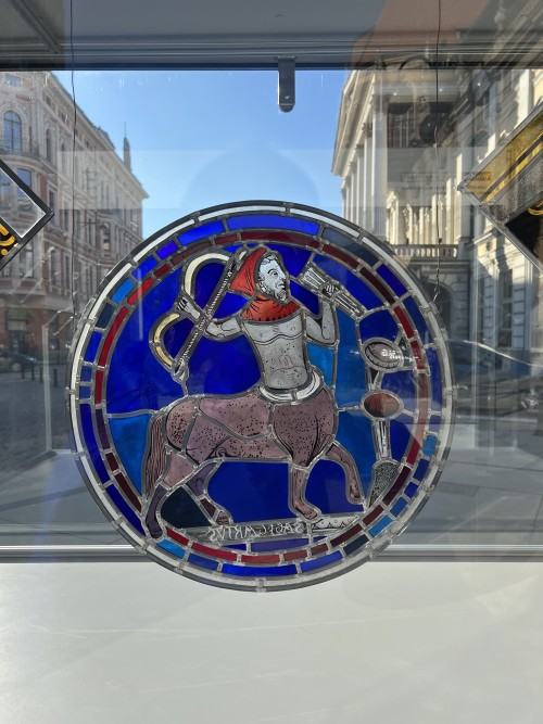 RAZEM - Wydział Ceramiki i Szkła - prezentacja Wydziału Ceramiki i Szkła w gablotach