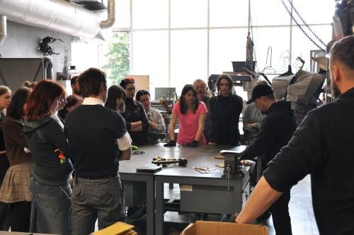 Warsztaty repuserskie dla uczniów z wrocławskiego Liceum Sztuk Plastycznych