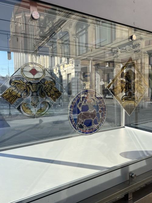 RAZEM - Wydział Ceramiki i Szkła - prezentacja Wydziału Ceramiki i Szkła w gablotach