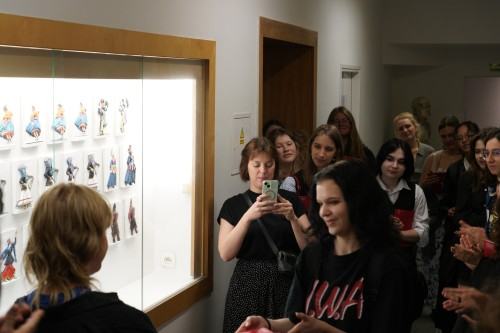 Otwarcie wystawy, pt. Inspiracja polskimi strojami ludowymi w twórczości Zofii Stryjeńskiej