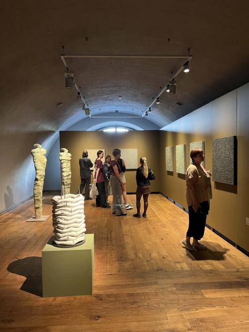 Brak słów  - wystawa ceramiki Brak słów  - wystawa ceramiki