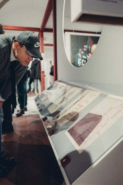 Shinchintaisha. Procesy nietrwałości