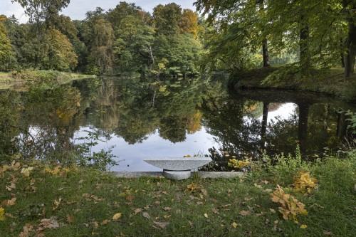 Vladimir Kovarik, Łódka