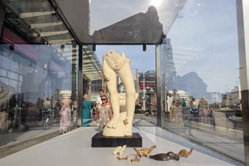 Laura Gizicka, Totemy ewolucji