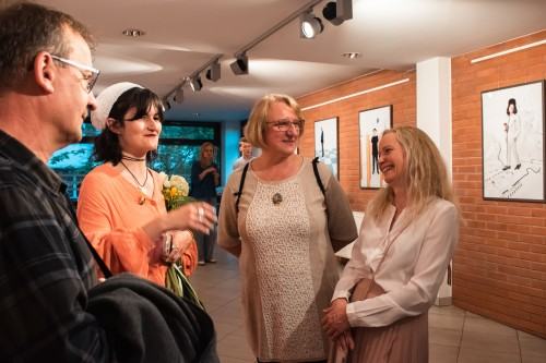 Otwarcie wystawy fotografii inscenizowanej pt. "Dwie drogi" Ewy Martyniszyn i Aliny Kindiak