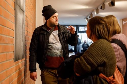 Łukasz Gierlak z cyklu „Oversight”