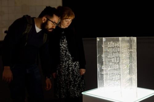 Response of the body under different social structures , Dilay Kocogullari