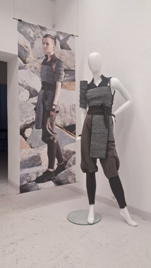 A_Z ja - ubiór jako nośnik tradycji, komunikat wizualny i wyraz twórczej ekspresji