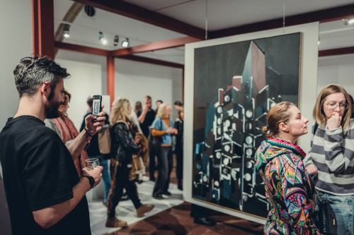 Shinchintaisha. Procesy nietrwałości