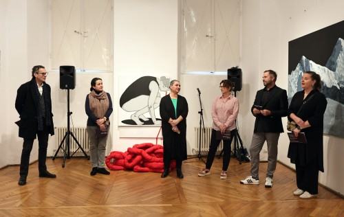 Marta Borgosz & Wojciech Pukocz, Right Here, Right There