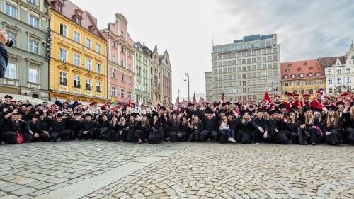 Środowiskowa Inauguracja Roku Akademickiego 2023/2024 Uczelni Wrocławia, zdj. Tomasz Walów