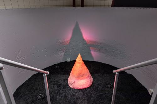 Grupa Łono - Namaszczę się popiołem i zatańczę nad stołem