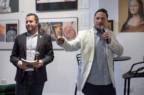 Wesoła ale nie za bardzo_wernisaż_Sztuka na miejscu