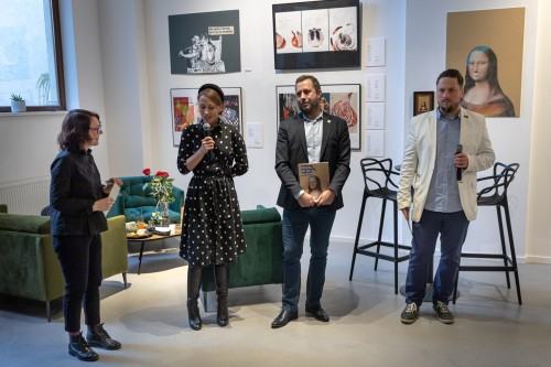 Wesoła ale nie za bardzo_wernisaż_Sztuka na miejscu