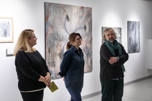 Wątpienie wprowadza mnie w stan upojenia Michał Marek