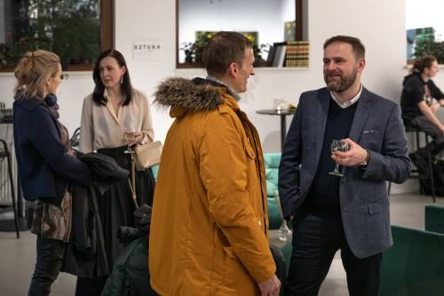 Z bliskiej odległości_wernisaż