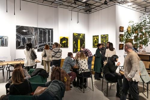 Z bliskiej odległości_wernisaż