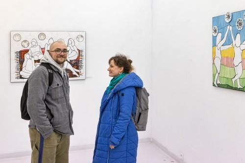 Weronika Surma, Kobieta z talerzem