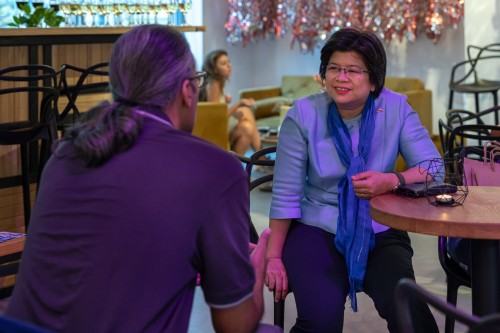 Saitip Majewska - Przejrzystość radości