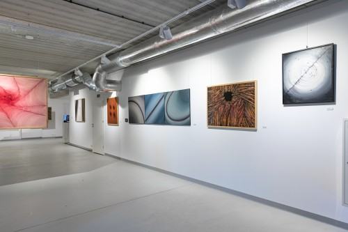 Konrad Jarodzki - Happy The End