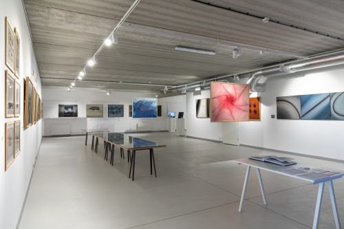 Konrad Jarodzki - Happy The End