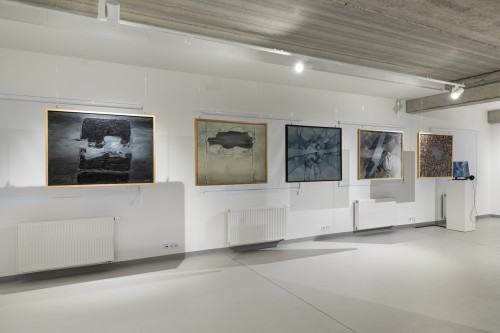 Konrad Jarodzki - Happy The End