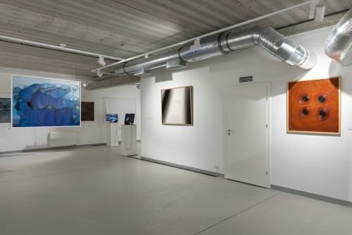 Konrad Jarodzki - Happy The End