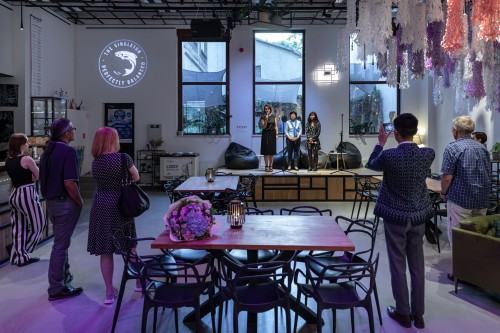 Saitip Majewska - Przejrzystość radości