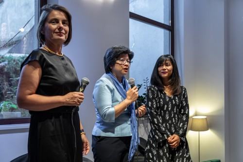 Saitip Majewska - Przejrzystość radości