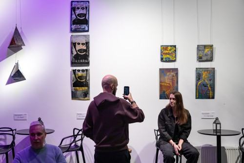 Serigraficzne eksploracje emalii