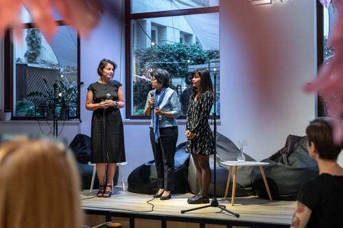 Saitip Majewska - Przejrzystość radości