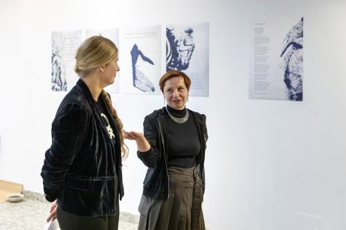 Lila Leń, Joanna Turek: PO …..... MIĘDZY