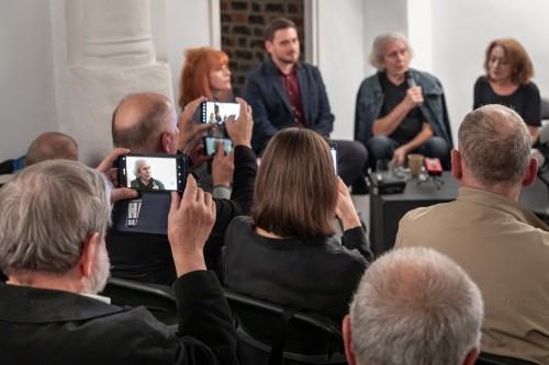 Niekończące się „Tango” w Entropii