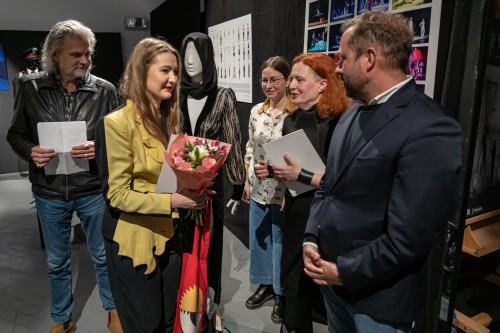 Najlepsze Dyplomy Scenografii