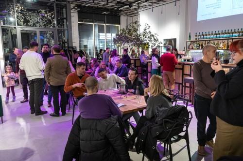 Fotorelacja z wystawy Paweł Karpiński, No need to go further