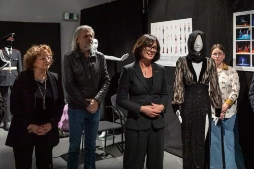 Najlepsze Dyplomy Scenografii