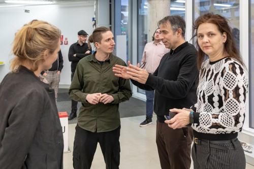 Fotorelacja z wystawy SITES and ROOTS – MIEJSCA i KORZENIE