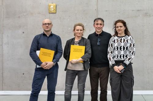 Fotorelacja z wystawy SITES and ROOTS – MIEJSCA i KORZENIE