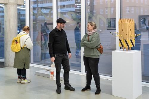 Fotorelacja z wystawy SITES and ROOTS – MIEJSCA i KORZENIE