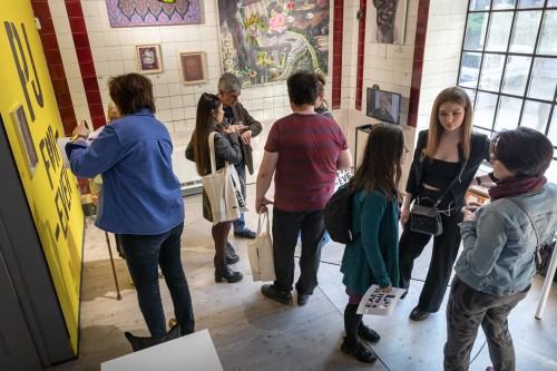 Wernisaż wystawy PJ Forever, Galeria Exit, 8. Festiwal Malarstwa, 2023, zdj. Michał Pietrzak